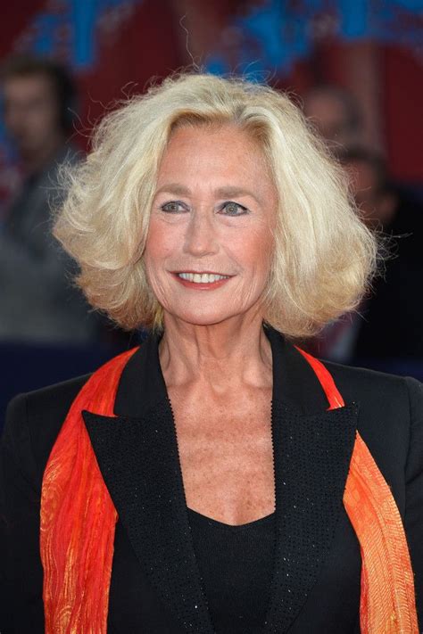 actrice blonde française 50 ans|À plus de 50 ans, ces Françaises font de la mode leur。